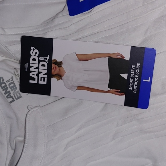 NWT Lands' End Women's Short Sleeve Pintuck Blouse White - Picture 5 of 7